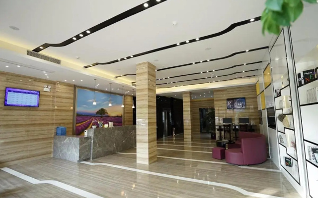 Lavande Hotel Qingyuan Flying Lake – Lobby – Qingyuan