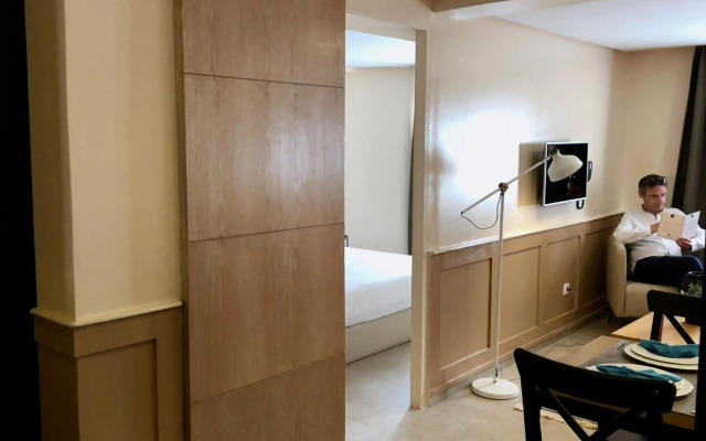 SuiteLoc Apparthotel