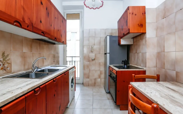 Wonder Vatican Family