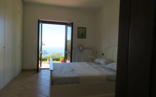 Bungalow in Maratea With Pool Near Beach