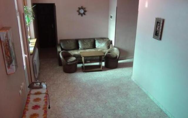Toma Guest House