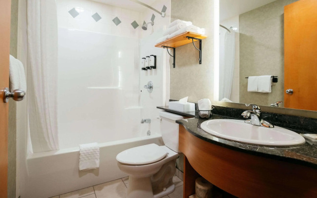Best Western Plus Valemount Inn & Suites