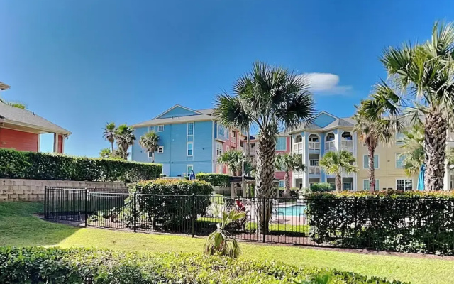 Saltwater Escape by Ryson Vacation Rentals