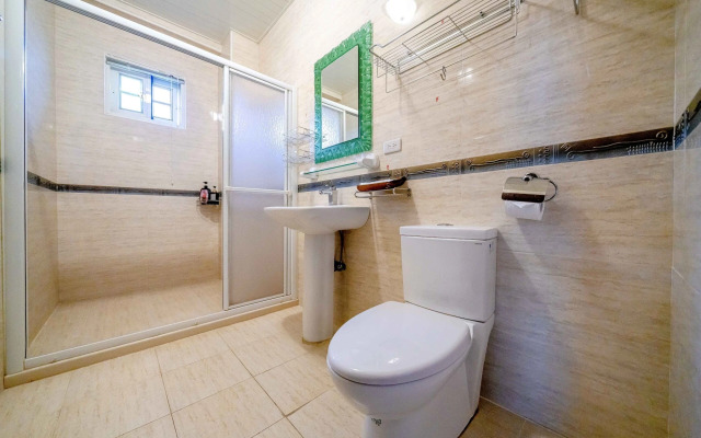 Evergreen Garden Home