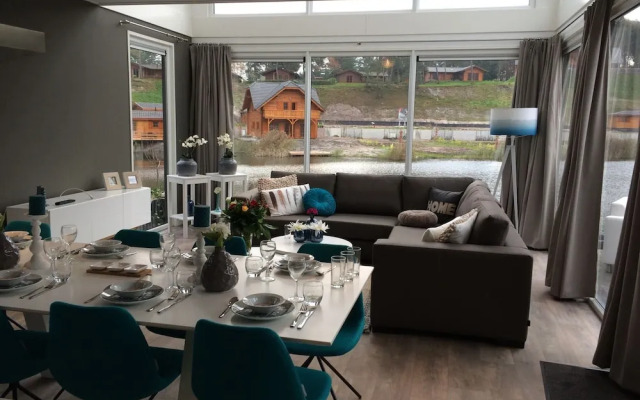 Modern Holiday Home Near Brunssummerheide