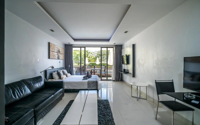 Nakalay Palm - Pool View Studio Walk to the Beach