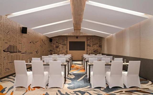 Dusit Le Palais Tu Hoa Hanoi