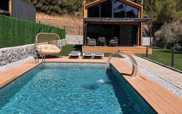 Lusso Suite