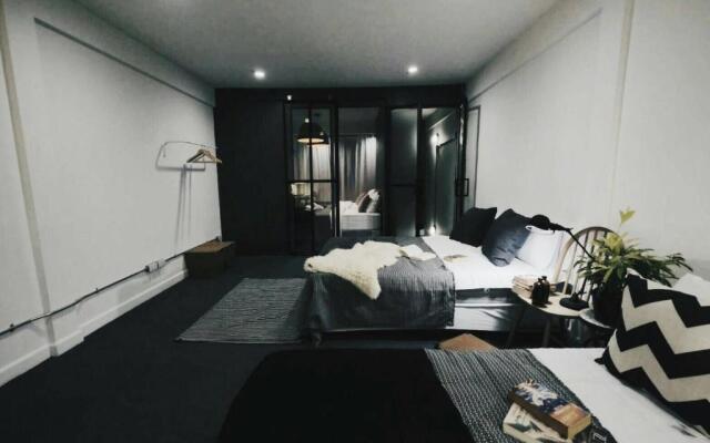 The Ombra Small House