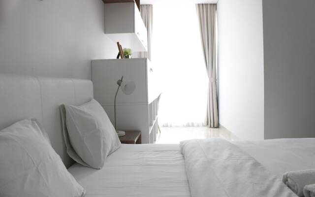 Elegant 2BR @ Dago Suites Apartment near ITB