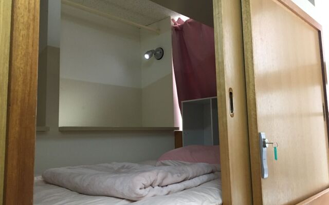 Capsule Dormitory Orion - Hostel