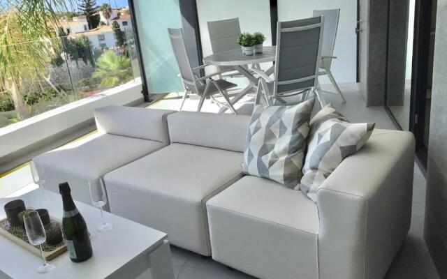 The View Luxury Vacation Apartment 2