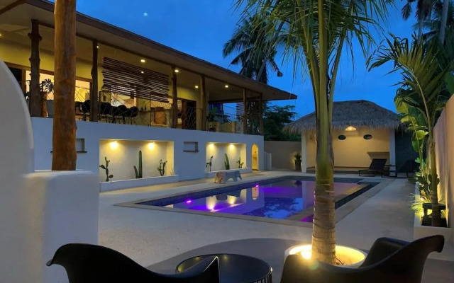 Baan Taolili 3 Bedrooms Villa