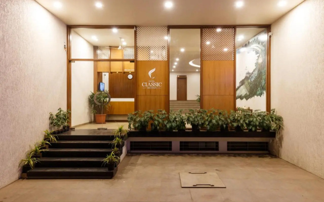 Hotel Classic Mid Town , Kolhapur