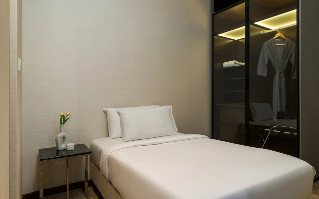 Expressionz Professional Suites by Perfect Host