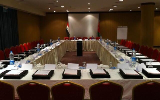 Ramada Hotel & Suites Amman