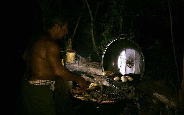 Posada Come So In The Bush