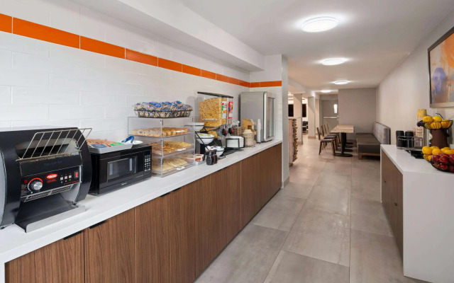 La Quinta Inn by Wyndham San Diego - Miramar