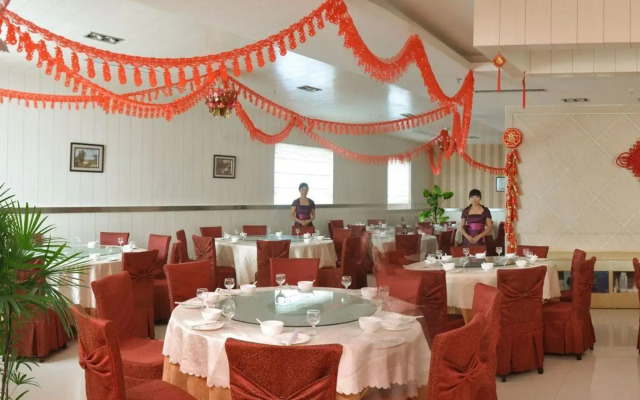 Mediterranean sea Holiday Hotel