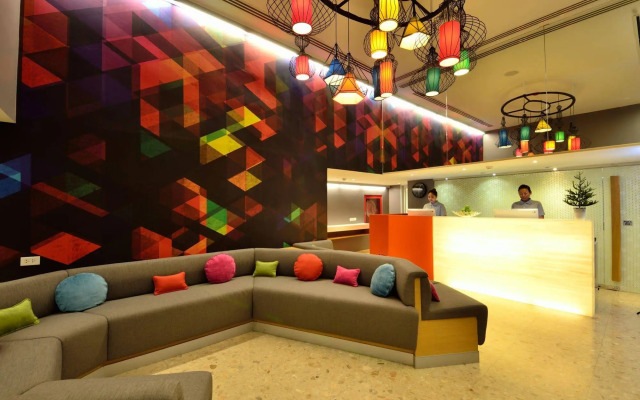 Bizotel Premier Hotel & Residence