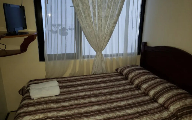 Hostal Monte Real