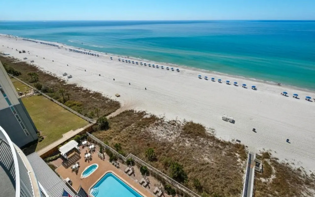 Twin Palms 1201
