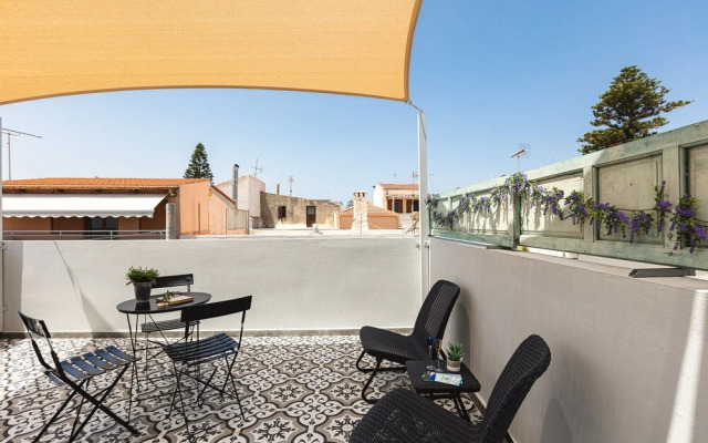 The Residence of the Old Port