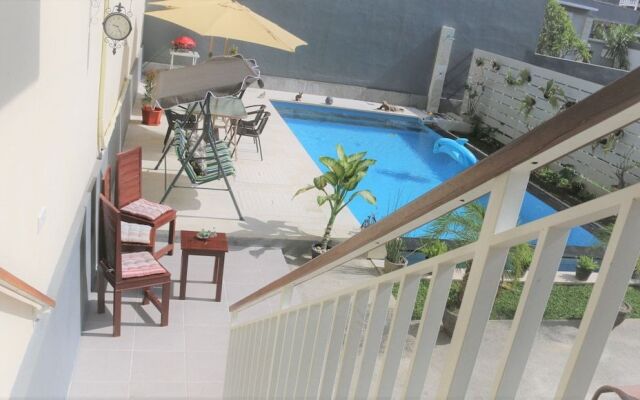 Esperanza Luxury Inn Hotel