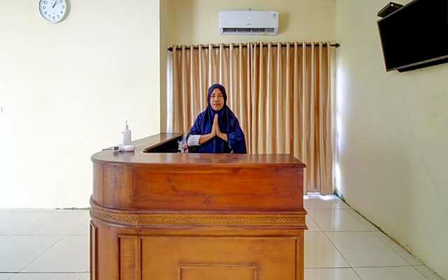 OYO 3812 Edutel Sade Raya Kuta Hotel Lombok