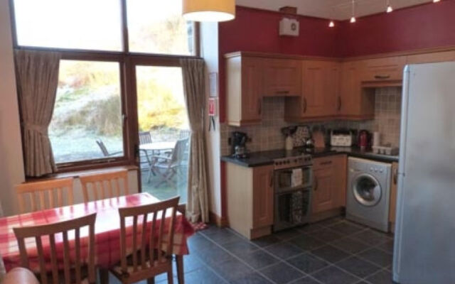 Holiday Home Llety'r Cwm