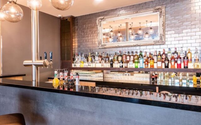 Premier Inn Cologne City Sud Hotel