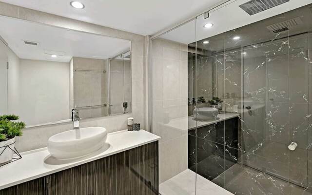 Grand, Bright, Modern Home