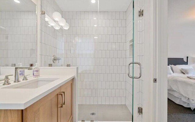 Ardmore Home - Sleeps 7
