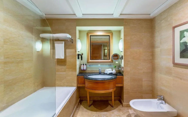 Movenpick  Doha