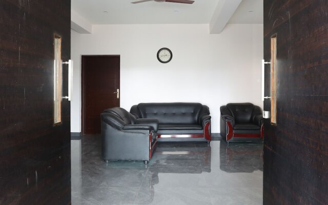 Treebo Hi Line Apartments Kalapatti