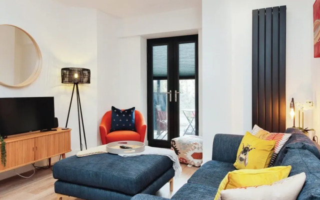 Solihull Modern Living - 1 Bed Apartment
