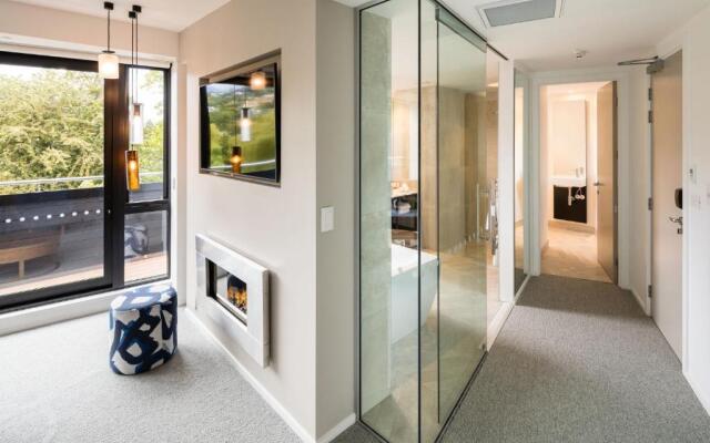 Queenstown Park Boutique Hotel