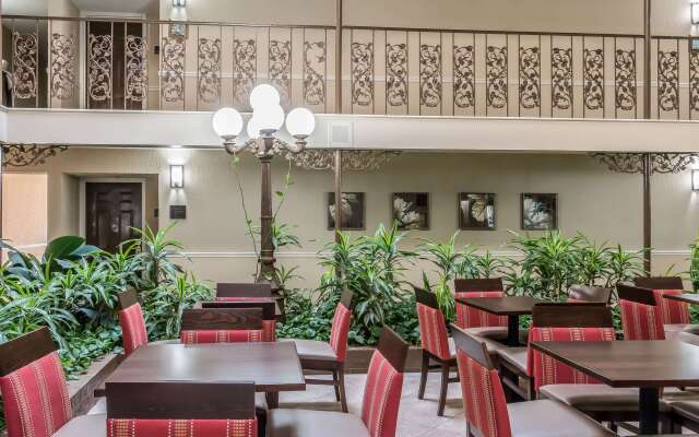 Comfort Inn Savannah Midtown