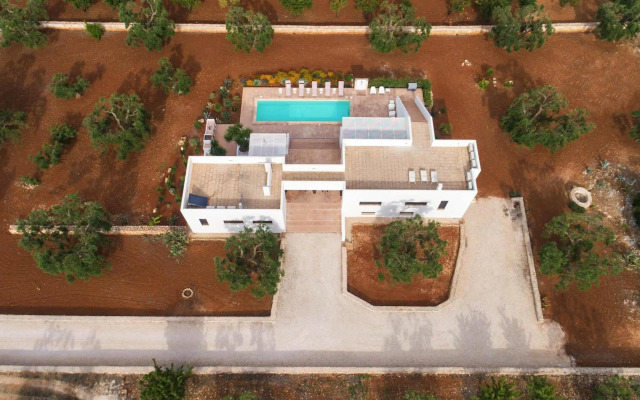 Villa Karma by BarbarHouse