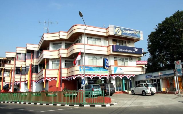 Hotel Ambun Suri