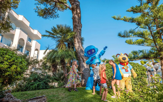 Grupotel Alcudia Pins