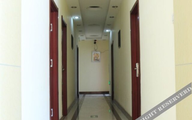 Yirujia Hotel