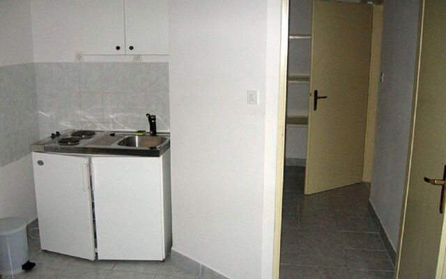 Rose - 30 m From the Beach - A1