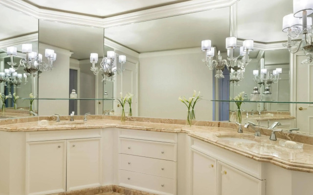 The Ritz-Carlton, Marina del Rey