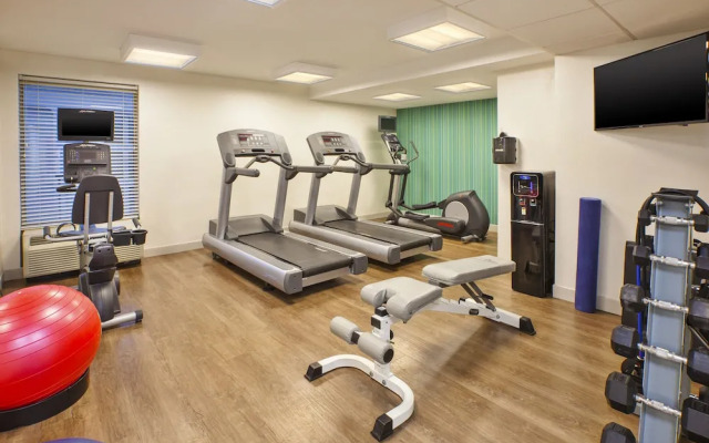 Holiday Inn Express Chicago Midway Airport