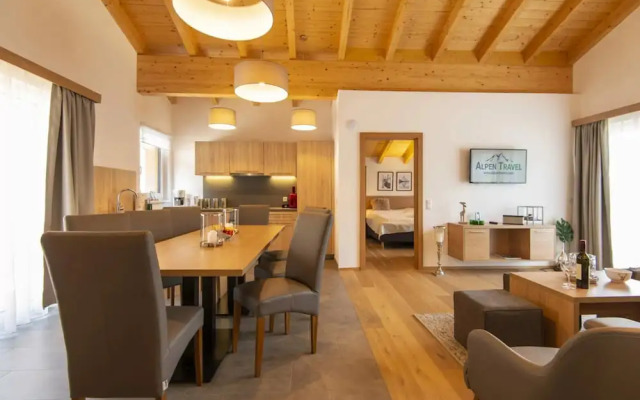 Penthouse in Salzburg With Balcony Views
