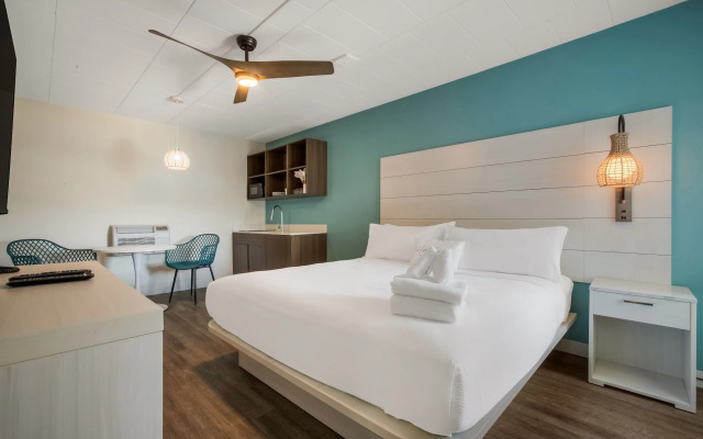 Hotel Cabana Oceanfront/ Boardwalk