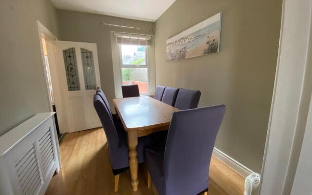 4 Bedroom Portrush Town Centre Holiday Rental