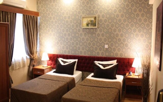 Life Hotel