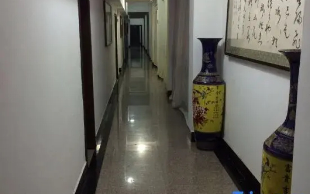 Laobeijing Express Hotel